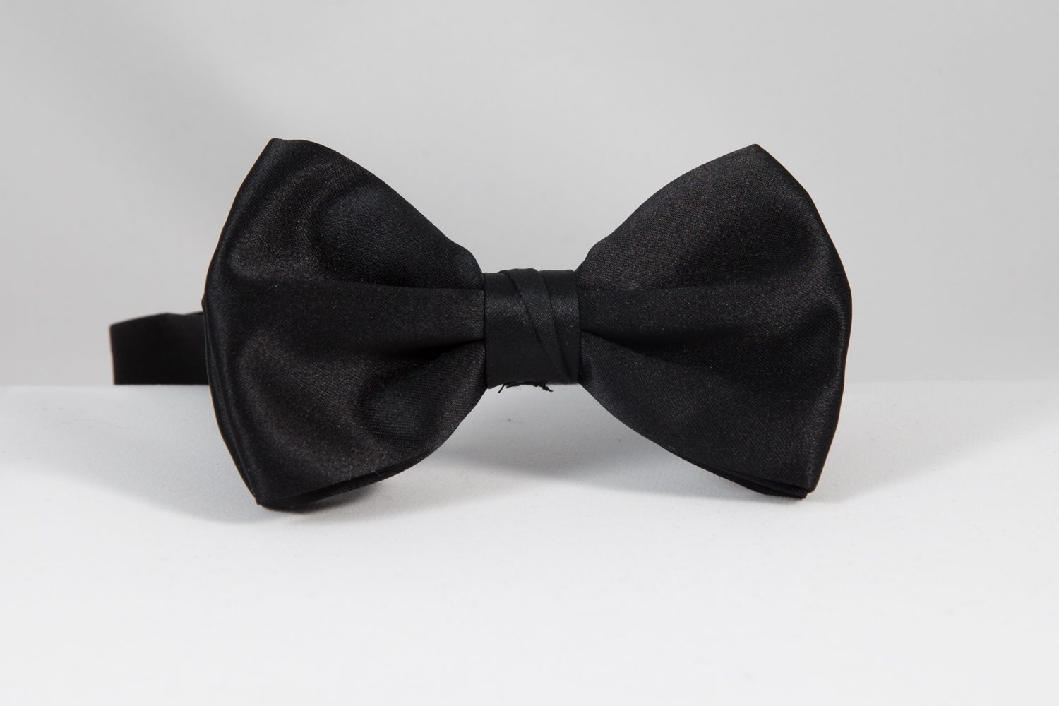 Black Poly 3” Double-Dimple Pretied Bow Tie | Men's Tuxedo Rentals ...